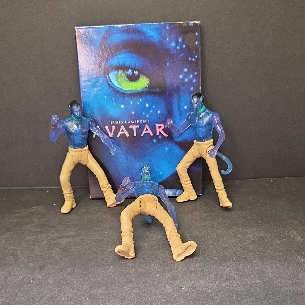 Avatar (DVD, 2010, Widescreen) James Cameron Sci-Fi Adventure Movie + 3 Figures
